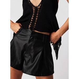 NWT Free People We the Free Reign Faux Leather Relaxed Shorts Sz 30 Modern